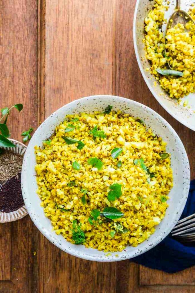 Vynikajúca indická karfiolová ryža hotová do 30 minút.